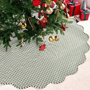 45 Inch Christmas Tree Skirt Vintage Green Plaid, 24M-181H004